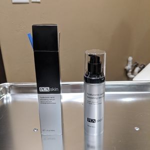 PCA Skin Hyaluronic Acid Boosting Serum